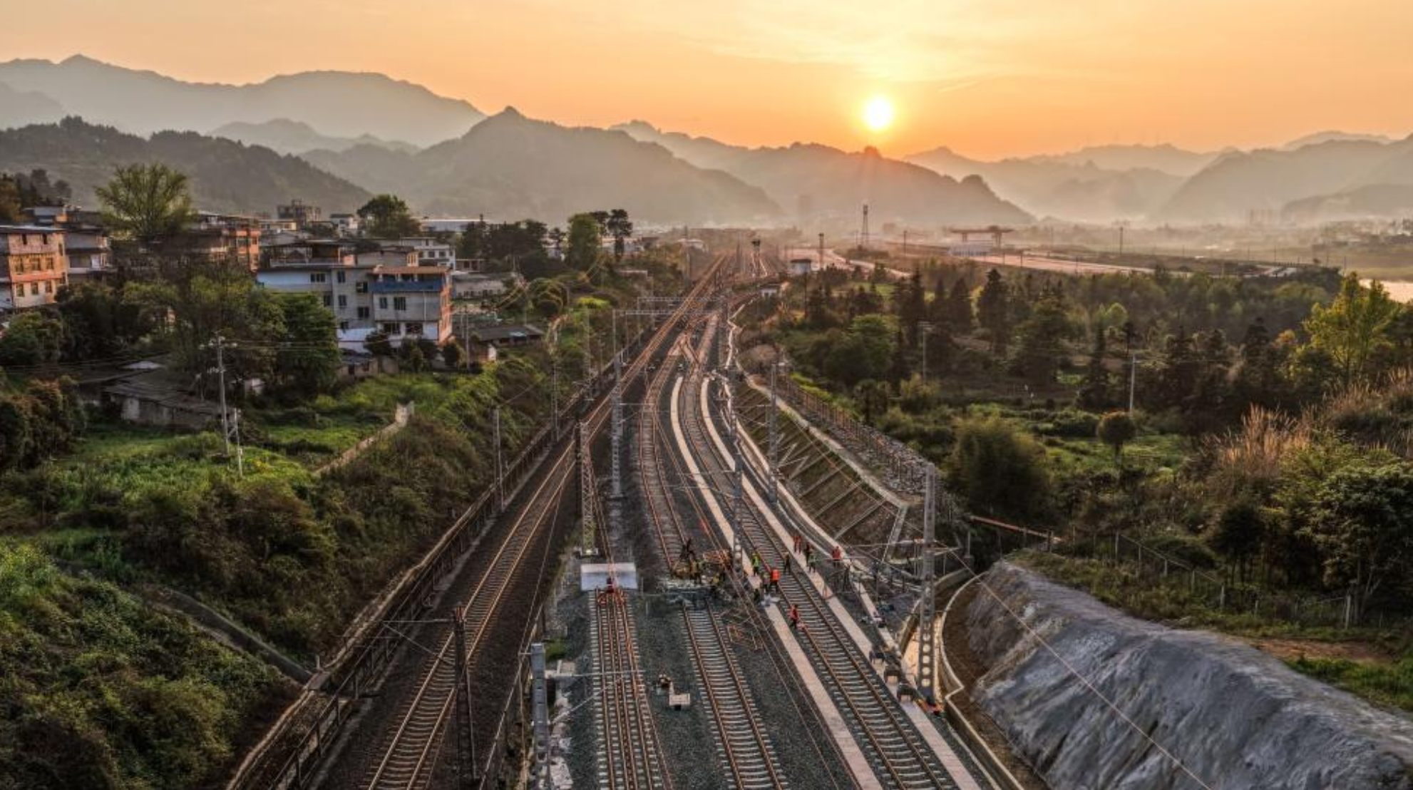 深圳天气预报_深圳市雷雨大风黄色预警_深圳飑线天气影响