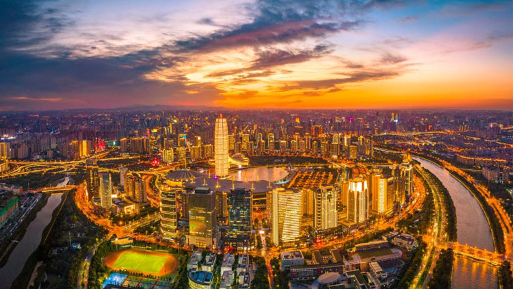 深圳市雷雨大风黄色预警_深圳飑线天气影响_深圳天气预报