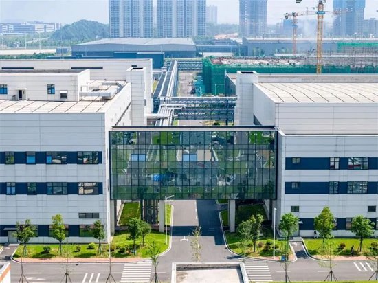 翁婿连遭留置,160亿厦门家族渡劫